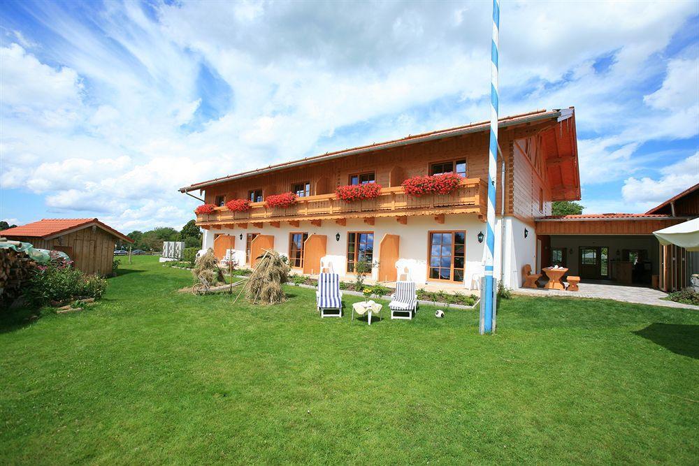 Pension Schweizerhaus Garni ไวอาร์น ภายนอก รูปภาพ