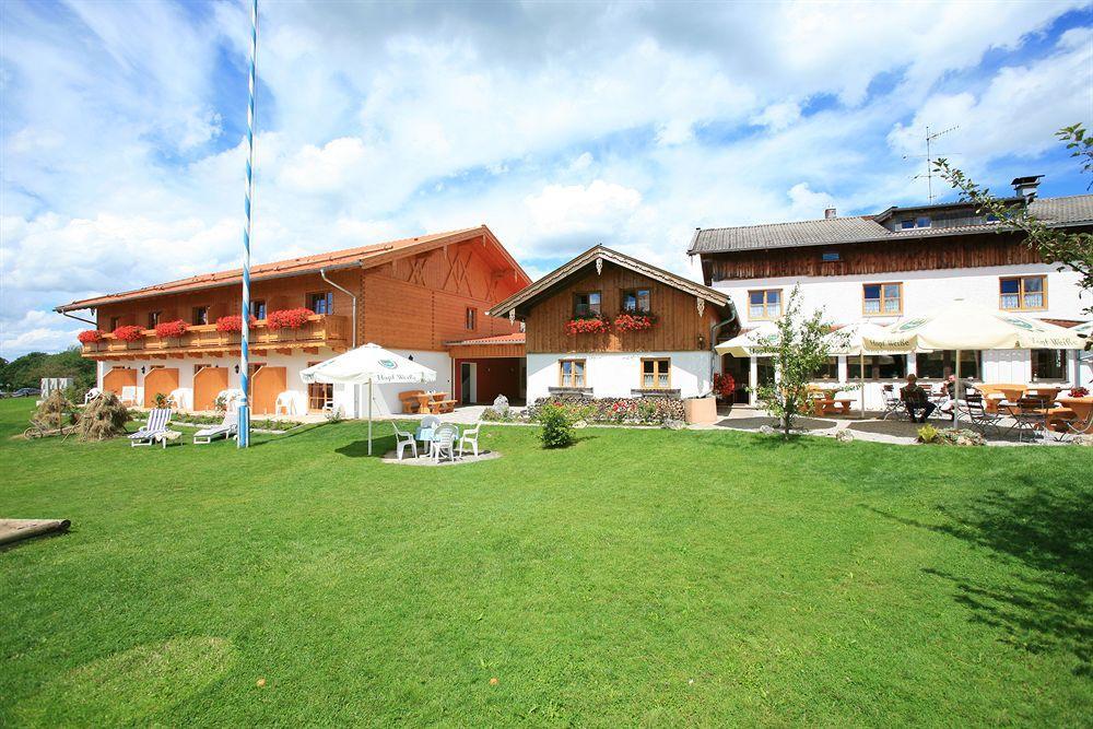 Pension Schweizerhaus Garni ไวอาร์น ภายนอก รูปภาพ